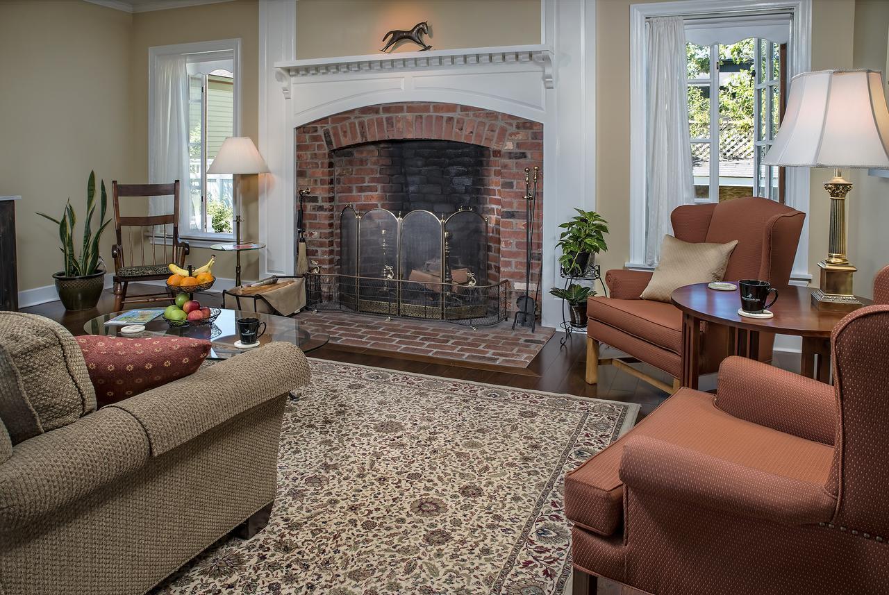 Ravenscroft Bed & Breakfast 3*